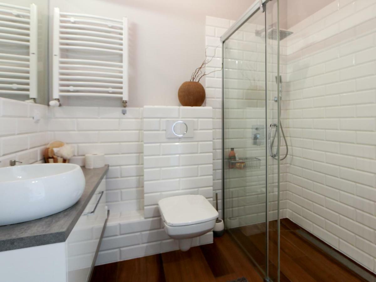 Апартаменты Apartament Na Bajkowym Колобжег Экстерьер фото